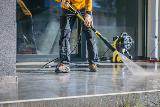 Best Warehouse Cleaning  in Gladewater, TX